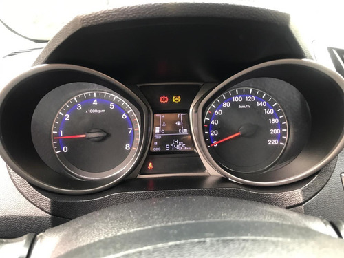 Imagem 14 de 14 de Hyundai Hb20s 1.6 Comfort Plus (flex)