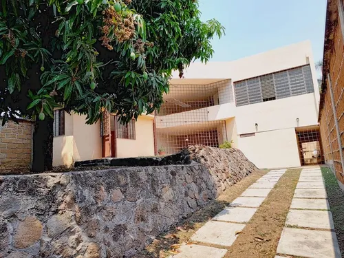 Casa En Venta En Fraccionamiento Las Brisas, Temixco Morelos
