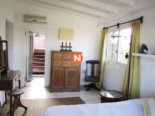 Casa En Venta Y Alquiler, La Barra, La Barra, 5 Dormitorios.- Ref: 208869