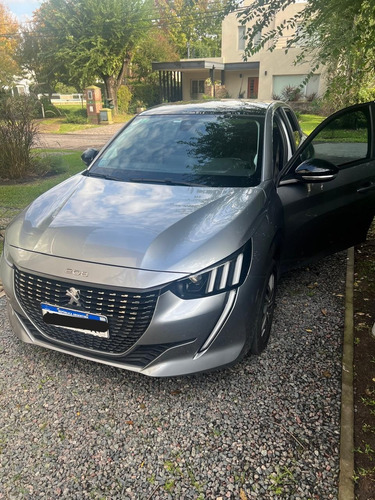 Peugeot 208 1.6 Feline Tiptronic