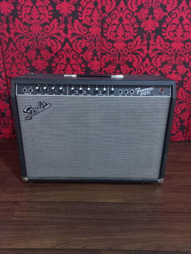 Amplificador Fender Frontman 212r