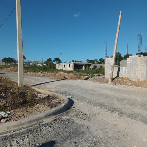 Imagen 12 de 20 de Solares Economicos En / Villa Mella
