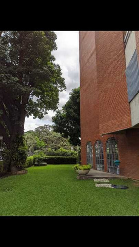 Imagen 16 de 20 de Se Vende Apto 165m2 3h+s/2.5b+s/4p La Castellana