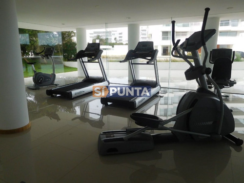 Imagen 17 de 22 de Apartamento En Alquiler - Brava