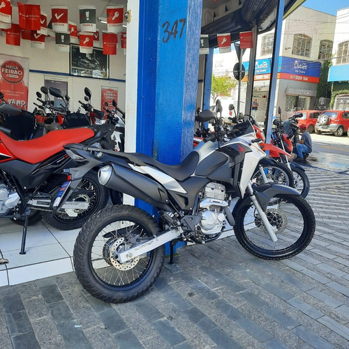 Imagem 3 de 6 de Honda