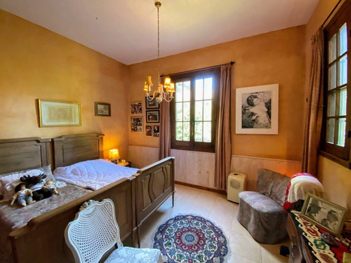 Imagen 8 de 14 de Preciosa Casa Estilo Colonial Roeado Por Verde