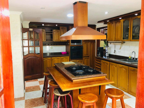 Se Vende Casa Campestre Remate- Yerbabuena Chia 1010