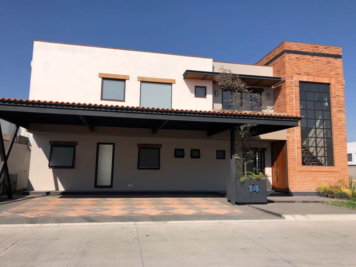 Casa Nueva En Equina En Venta Metepec Hacienda San Antonio, Amplia, Cálida, Moderna, Segura. Doble Control De Acceso. Ubicada A 40 Min Cdmx, A 15 Min Aeropuerto Int Toluca