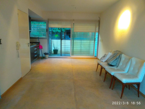 Venta De Ph Duplex Con Patio Y Balcon En Palermo