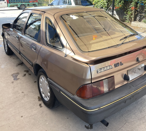 Ford Sierra 1.6 L