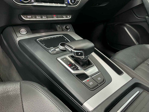 Audi Q5 2.0 L T Select Dsg