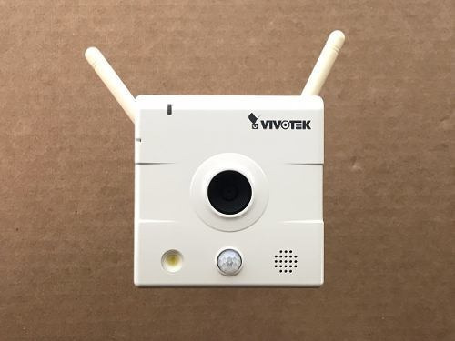 Cámara de seguridad Vivotek IP8132 con resolución HD 800p