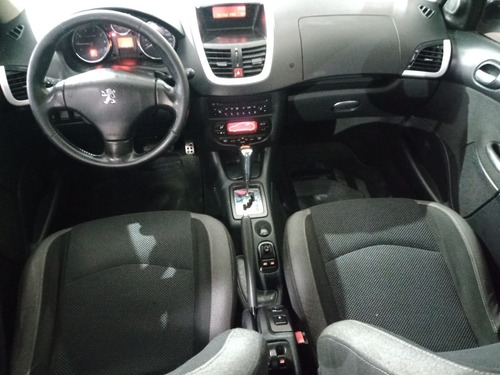 Imagen 9 de 15 de Peugeot 207 2009 1.6 Sedan Xt Tiptronic