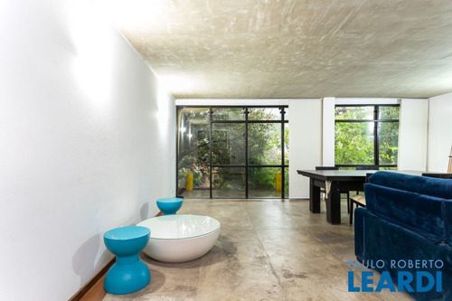 Imagem 9 de 15 de Casa Assobradada - Vila Madalena - Sp - 639804