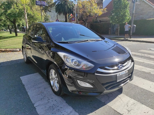 Imagen 7 de 13 de Hyundai I30 Premium 2014 Gpdevoto