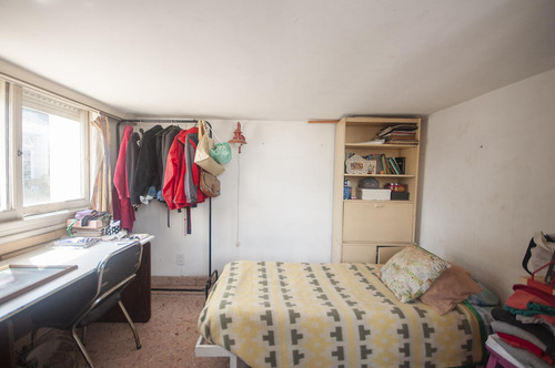 Departamento De 4 Ambientes En Edificio Histórico En Congreso