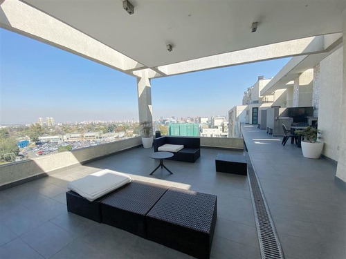 Departamento En Venta De 2 Dorm. En Las Condes