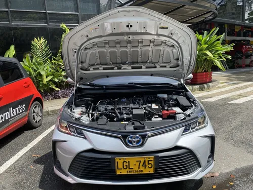 Toyota Corolla 1.8 Xl-i Hibrido At 4x2 2023