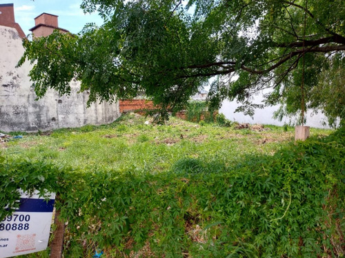 Terreno En Venta De 500 M2 Ubicado En Av. Uruguay Y Calle Chubut Posadas Mnes