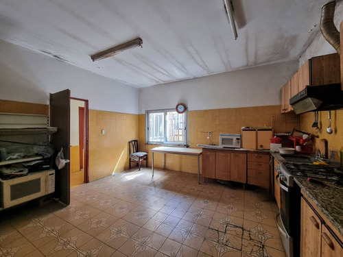 Inmueble Comercial Venta Devoto Local C/deposito