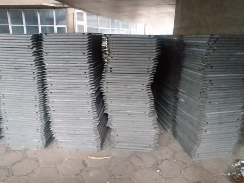 Imagem 4 de 5 de Piso Elevado, $180 O Metro Até 25cm Estalado (são Paulo)