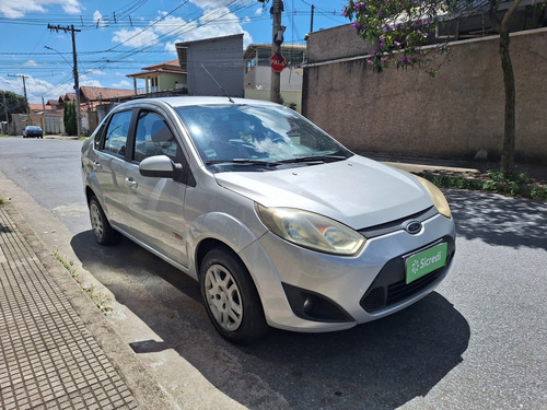 Ford Fiesta 1.6 MPI CLASS SEDAN 8V FLEX 4P MANUAL