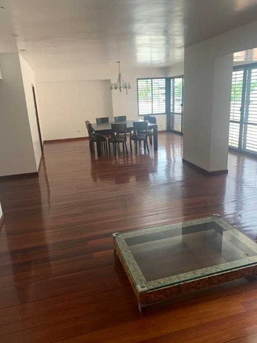 Imagen 2 de 14 de Vendo/alquilo Ph 4h+s/5b/3pe Los Chorros 8477