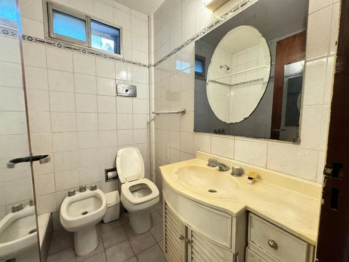 Venta De Departamento 4 Ambientes En Av Independencia 2500