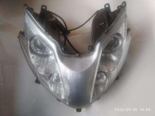 Faro Moto Executive 250cc Emblemas. 