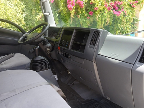 Isuzu Elf 100 2022 1.5 Toneladas 4 Cilindros Diesel