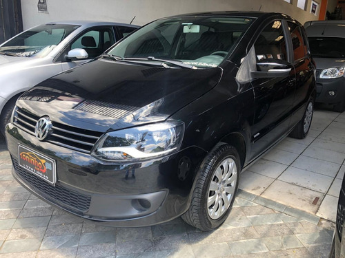 Volkswagen Fox 1.0 Tec (flex) 4p 2014