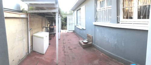 Casa En Venta De 4 Dorm. En Concón