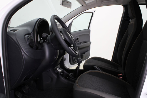 Fiat Mobi Trekking 1.0 MT - SEGURO GRATIS POR 1 AÑO