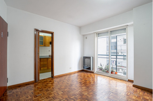 Venta Depto 3 Amb En Paternal Con Balcón