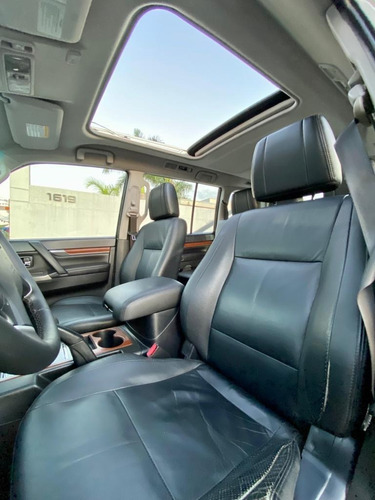 Imagem 7 de 8 de Pajero Full Hpe 3.2 Turbo Diesel 4x4 Aut - Mônaco Automóveis