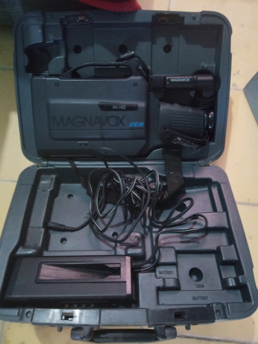 Videocamara Magnavox Vhs Ccd Y Mini Lap Lanix C/detalles