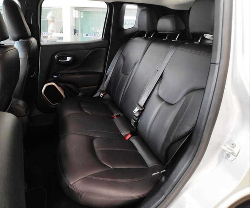 Imagem 12 de 15 de Jeep Renegade Sport 1.8 Flex Aut 2017