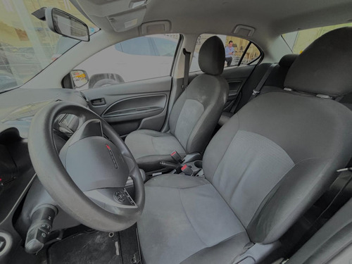 Dodge Attitude 1.2 Se At
