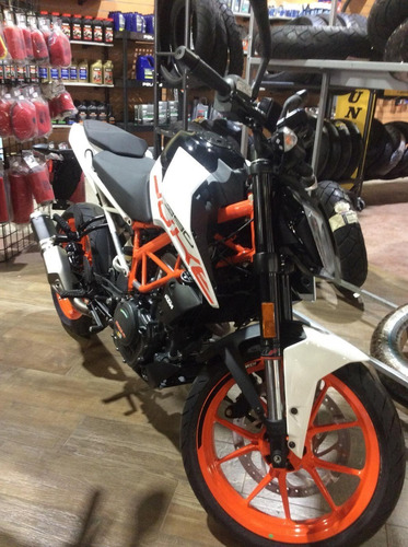 Imagen 4 de 6 de 2020 Ktm Sportbike Motorcycle 390 Duke White