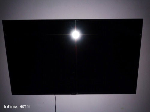 Tv Síragon 43 7443 Falla En Pantalla 50$ Con Su Control (Usado)