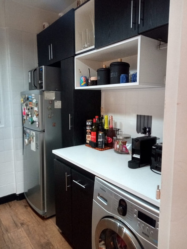 Se Vende Dpto 3 Amb. Excelente Estado Al Frente Con Balcon