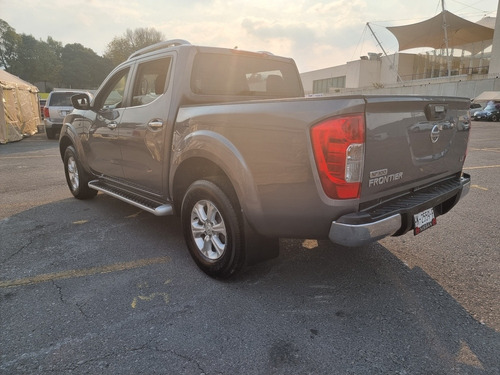 Imagen 9 de 15 de Nissan Np300 Frontier 2019 2.5 Le Aa Mt