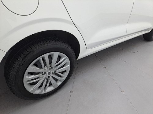 Fiat Cronos 1.3 FIREFLY FLEX DRIVE MANUAL