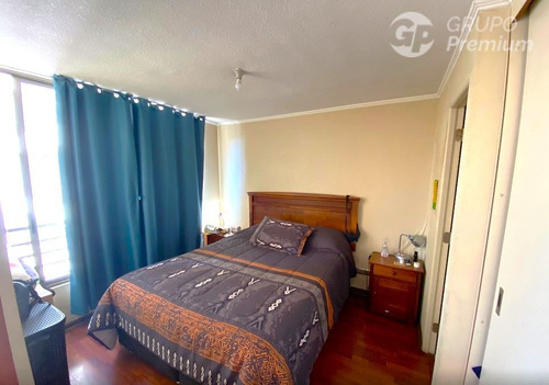 Departamento En Venta, Santiago. Comodo Y Excelente Ubicacio