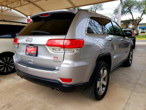 Imagen 5 de 7 de Jeep Grand Cherokee Limited Lujo