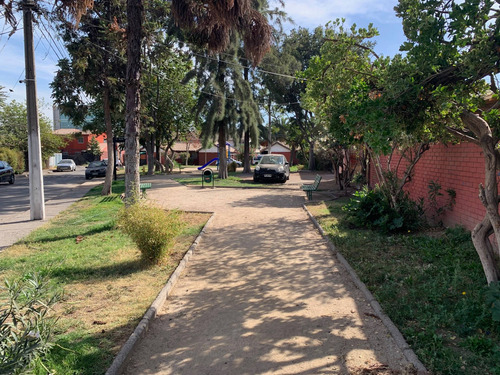 Casa Excelente Ubicación Metro Trinidad (67582)