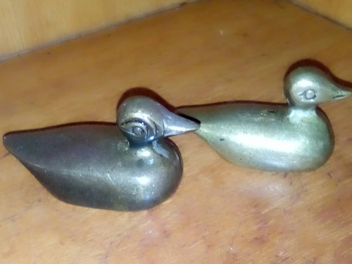 Antiguo Juego De Dos Patos De Bronce En Perfecto Estado, Cad