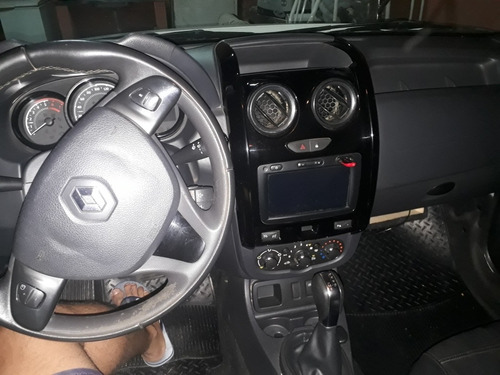 Renault Duster Oroch 2017 2.0 16v Dynamique Hi-flex Aut. 4p