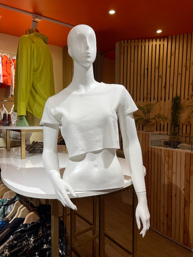 Imagen 1 de 2 de Croptop Gasparromero Colección Génesis