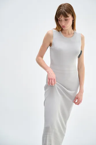 Vestido Liso Largo Tejido Gris Ash 13407224001113